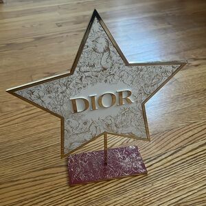 ❌SOLD❌Dior 2023 display/decoration.